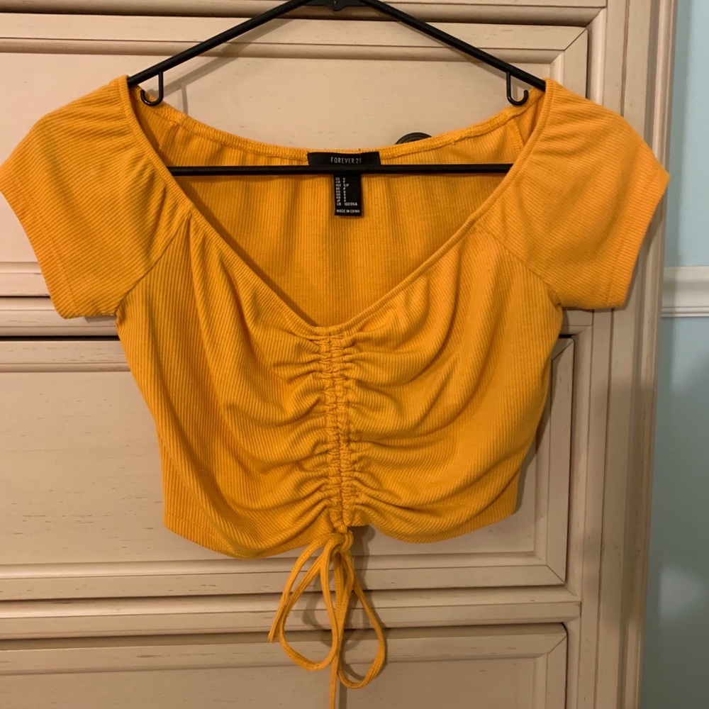 Cinched tshirt